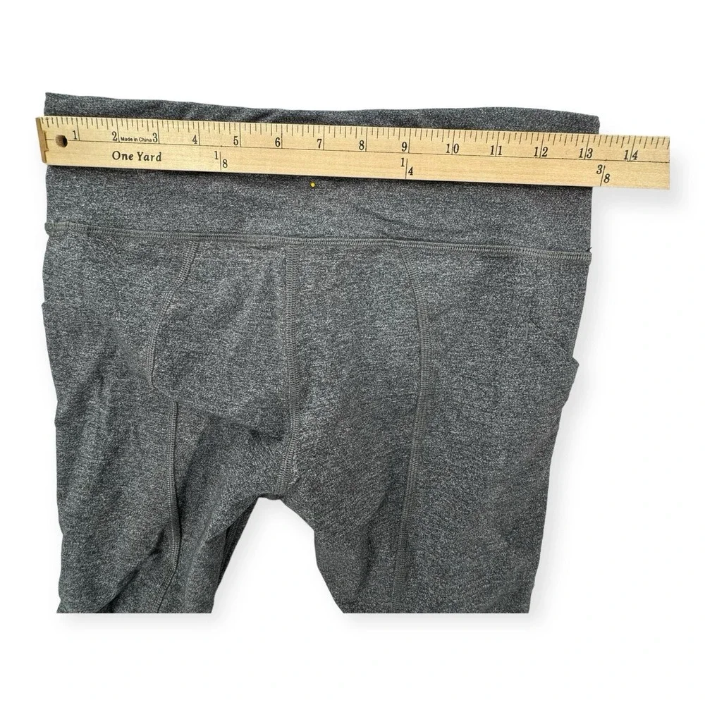 Lululemon Pace Rival Crop Leggings‎ Womens Size 6 Black Gray 22